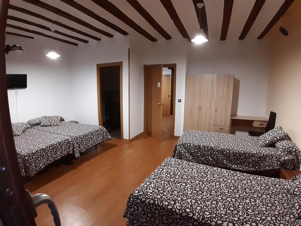 Vivienda Turistica La Catedral Villa ซานโตโดมิงโก เดลา กัลซาดา ภายนอก รูปภาพ