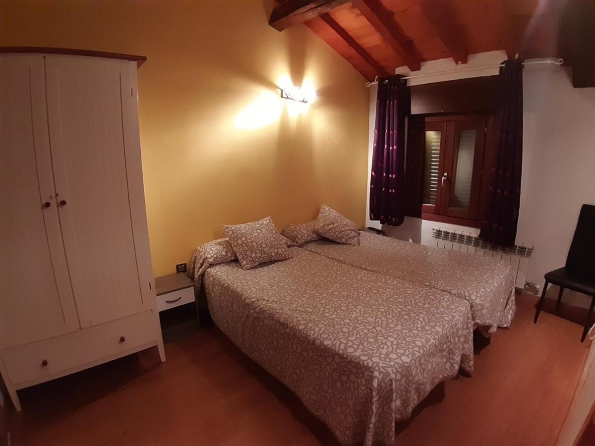 Vivienda Turistica La Catedral Villa ซานโตโดมิงโก เดลา กัลซาดา ภายนอก รูปภาพ